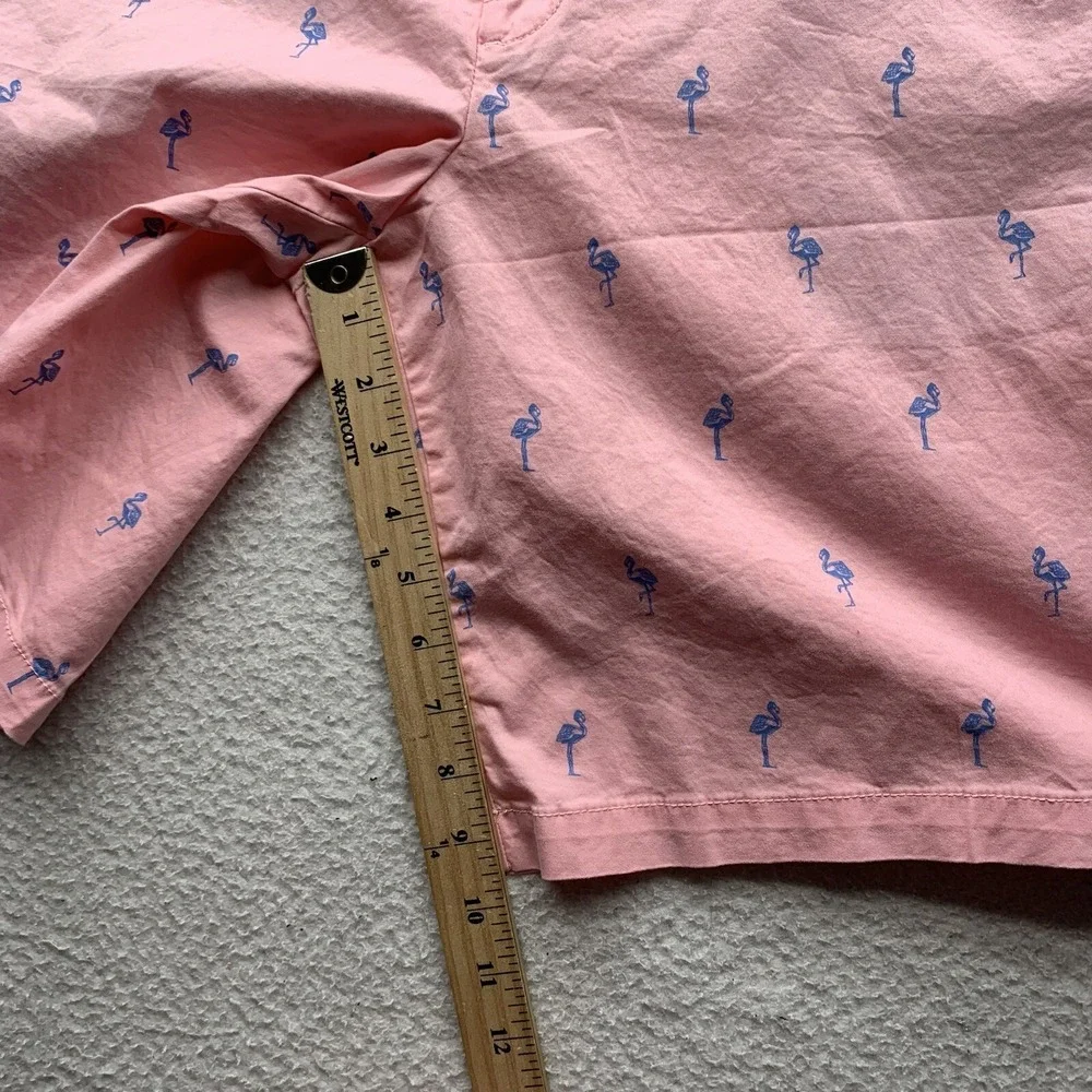 Izod Saltwater Shorts Mens 38x10 Pink Blue Allover Bird Print Preppy Stretch Dad